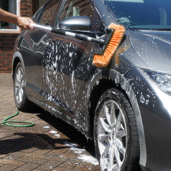 Bennett Read 2 Meter Car Cleaning Brush Telescopic Pole, Non-Scratch Bristles, Water Flow Control Product Code: HCB101