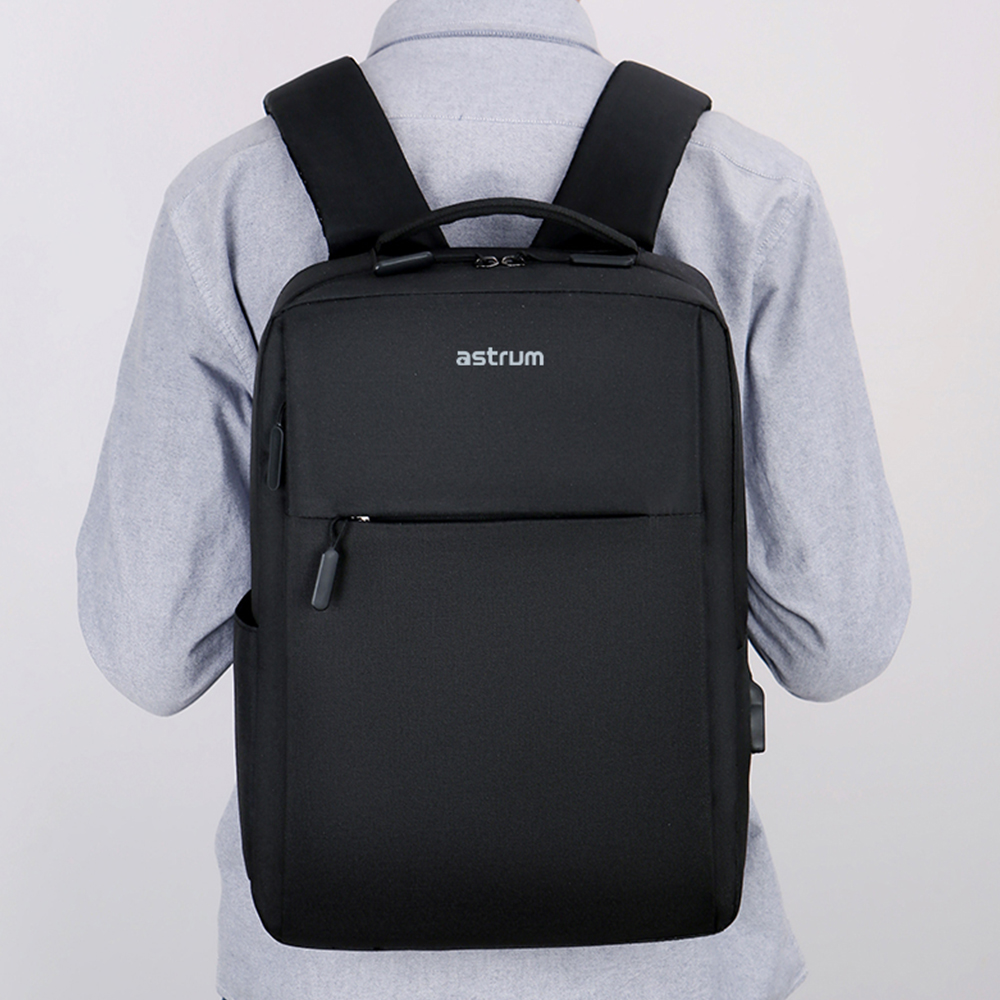 LB200 15″ Oxford Laptop Backpack with USB