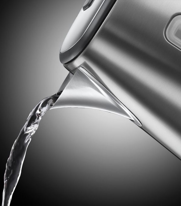 Russell Hobbs Luna 1.7L Kettle - Rapid Boil, Blue Illumination